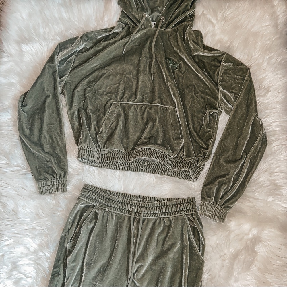 VS PINK velvet track suit